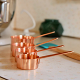 Vintage Measuring Cups Set