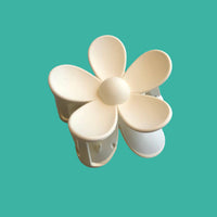 Daisy Flower Hair Clip